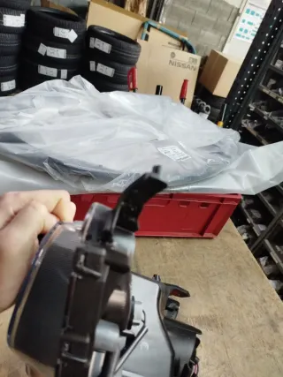 Faro Derecho Mitsubishi Asx 8301B592