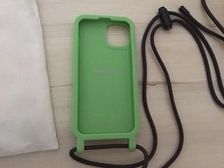 Funda Bimba y Lola verde con corazónpara Iphone 13