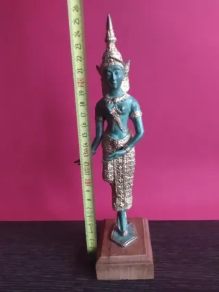 Figura Apsara Bronce