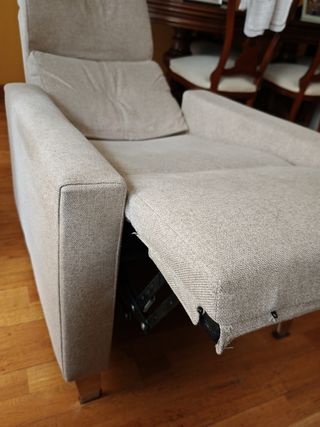 Sillón reclinable tela beige/gris Comprado en 2021