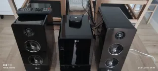 Equipo de sonido LG negro