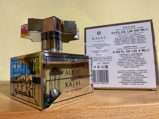 Kajal Almaz con cristales y esmeralda