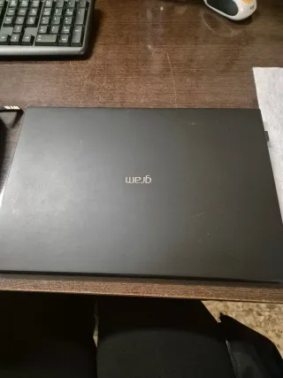 LG Gram 14Z90S i7 16GB RAM 128GB SSD Portátil