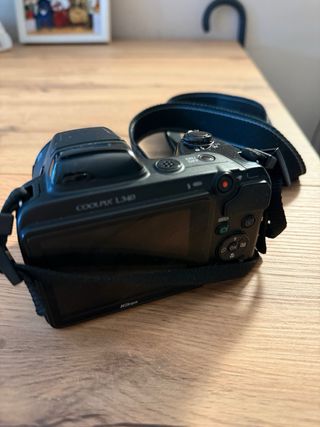 Cámara Nikon Coolpix L340 Negra