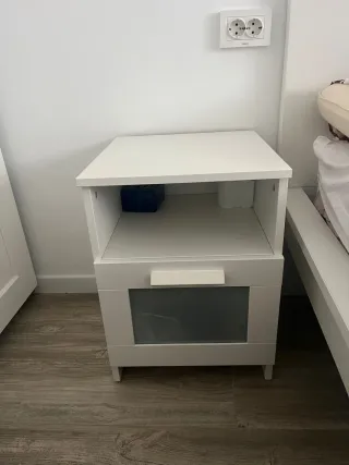 2 Comodini Bianchi con Cassetto