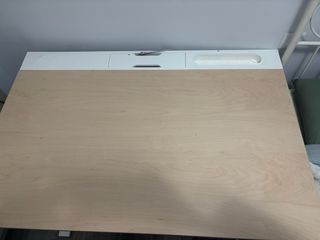 Escritorio MITTZON Ikea