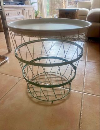 Mesita auxiliar metal y cristal