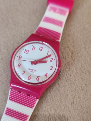 Swatch pequeño rosa vintage con correa original