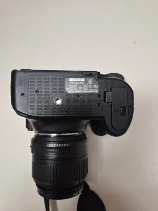 Cámara Nikon D5200 + Objetivo