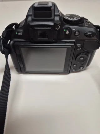 Cámara Nikon D5200 + Objetivo