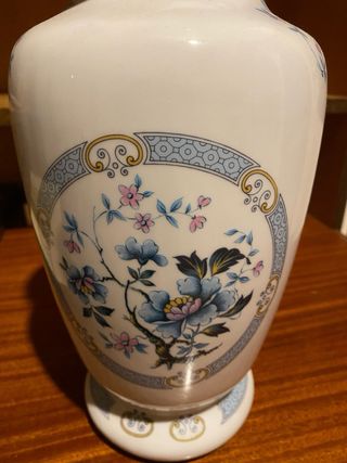 Jarrón de porcelana