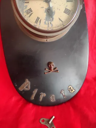 Reloj de pared Pirata calavera