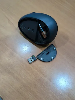 Ratón Ergonómico Vertical Logitech Lift Negro