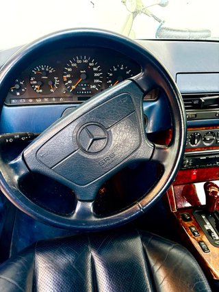 Mercedes-Benz  SL 1992