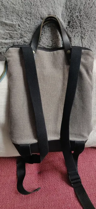 Mochila Daniel Chong Gris y Roja