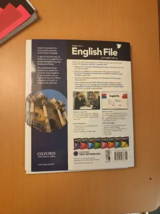 English File A2/b1 Student's Book And Workbook ...