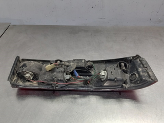 PILOTO TRASERO IZQUIERDO SUZUKI SWIFT BERLINA (SF