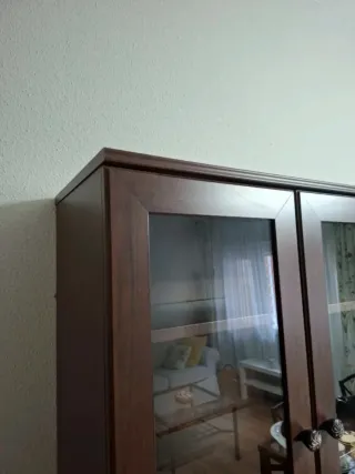 Librería Ikea Madera y Cristal