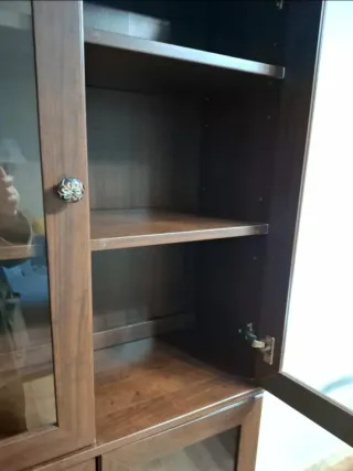 Librería Ikea Madera y Cristal