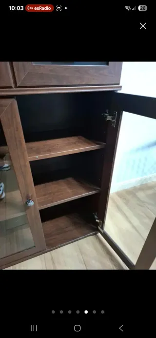 Librería Ikea Madera y Cristal