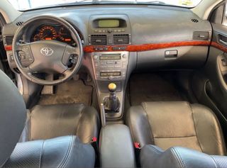 Toyota Avensis 2.2