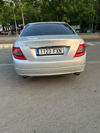 Mercedes-Benz Clase C 2007