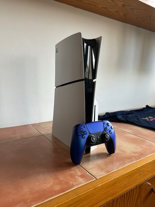 Consola PS5 + Mando Azul