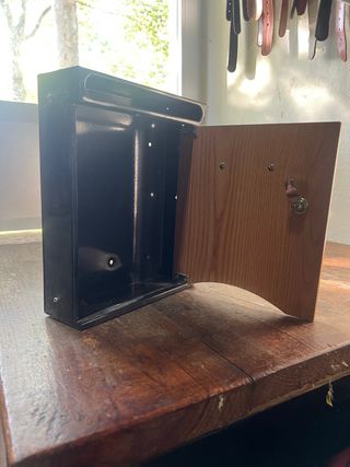 Buzón de cartas madera y metal