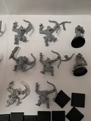 14 Arqueros Orcos Warhammer Fantasy 6a Ed.