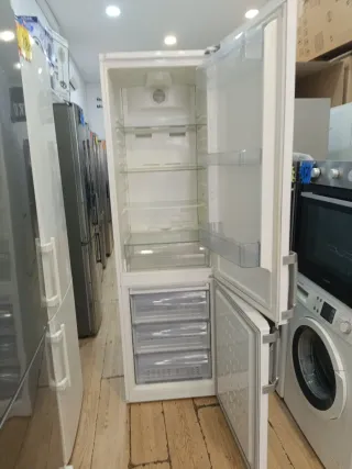 Nevera Beko con garantía y transporte