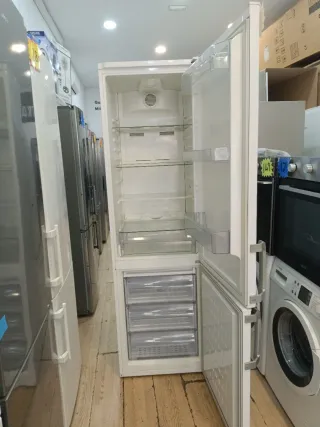 Nevera Beko con garantía y transporte