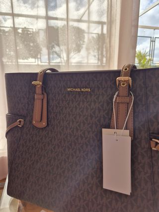 Bolso Michael Kors Voyager