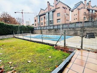 Estudio en alquiler en Colina en Madrid