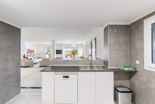 Piso en alquiler en Lomas de Marbella Club - Puente Romano en Marbella