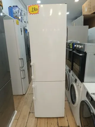 Nevera Liebherr con garantía y transporte