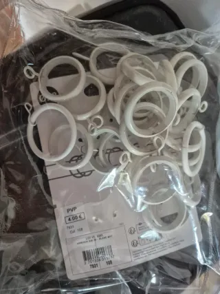 Anillas blancas diam 28 6 unid y diam 25 24 unid