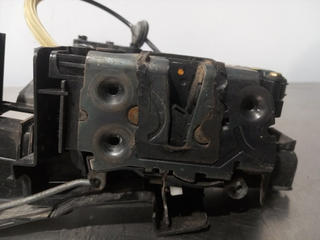 CERRADURA PUERTA DELANTERA IZQUIERDA FORD FOCUS B