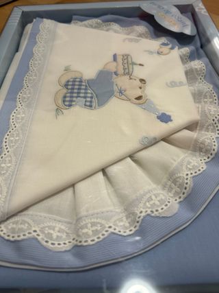 Juego de sábanas cuna oso cumpleaños