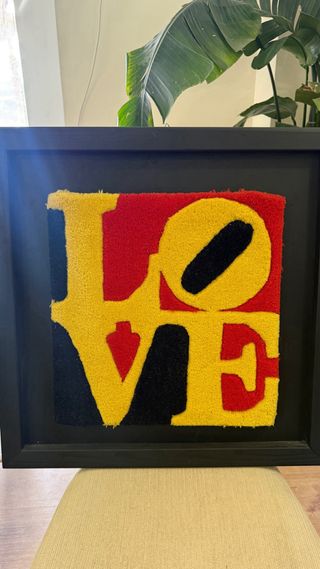 Tapete decorativo “ LOVE “ Robert Indiana