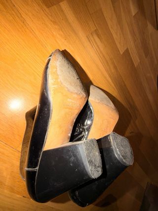 Botines charol tacón Massimo Dutti