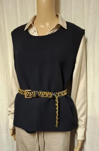 Gilet nero con cintura catena oro