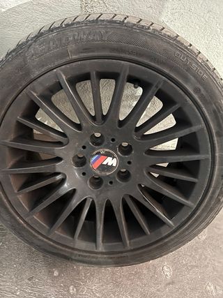 4 Llantas BMW