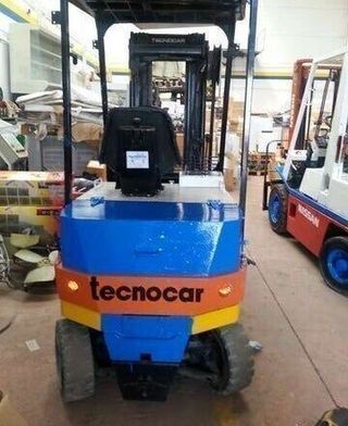 ** - TORITO ELEVADOR ECLETRICO TECNOCAR