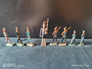 Soldatini militari in piombo