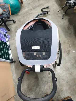 Carrito remolque niño Cybex Zero