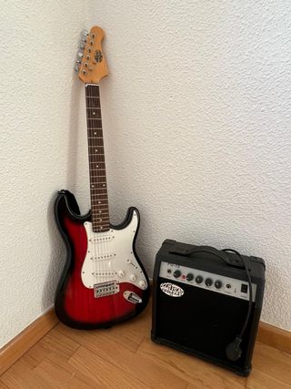 Guitarra Eléctrica 07 USA