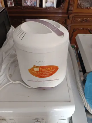 Freidora Solac pequeña