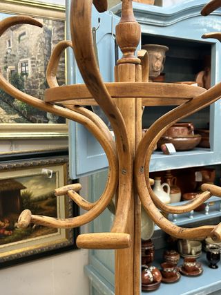 Perchero estilo Thonet Restaurado