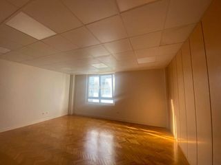 Oficina en alquiler en Amara - Berri en San Sebastián-Donostia