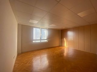 Oficina en alquiler en Amara - Berri en San Sebastián-Donostia